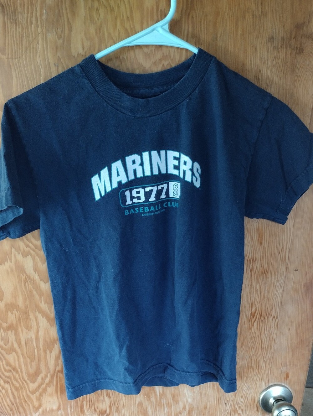 Mariners 1977 Boys' Navy Graphic Tee